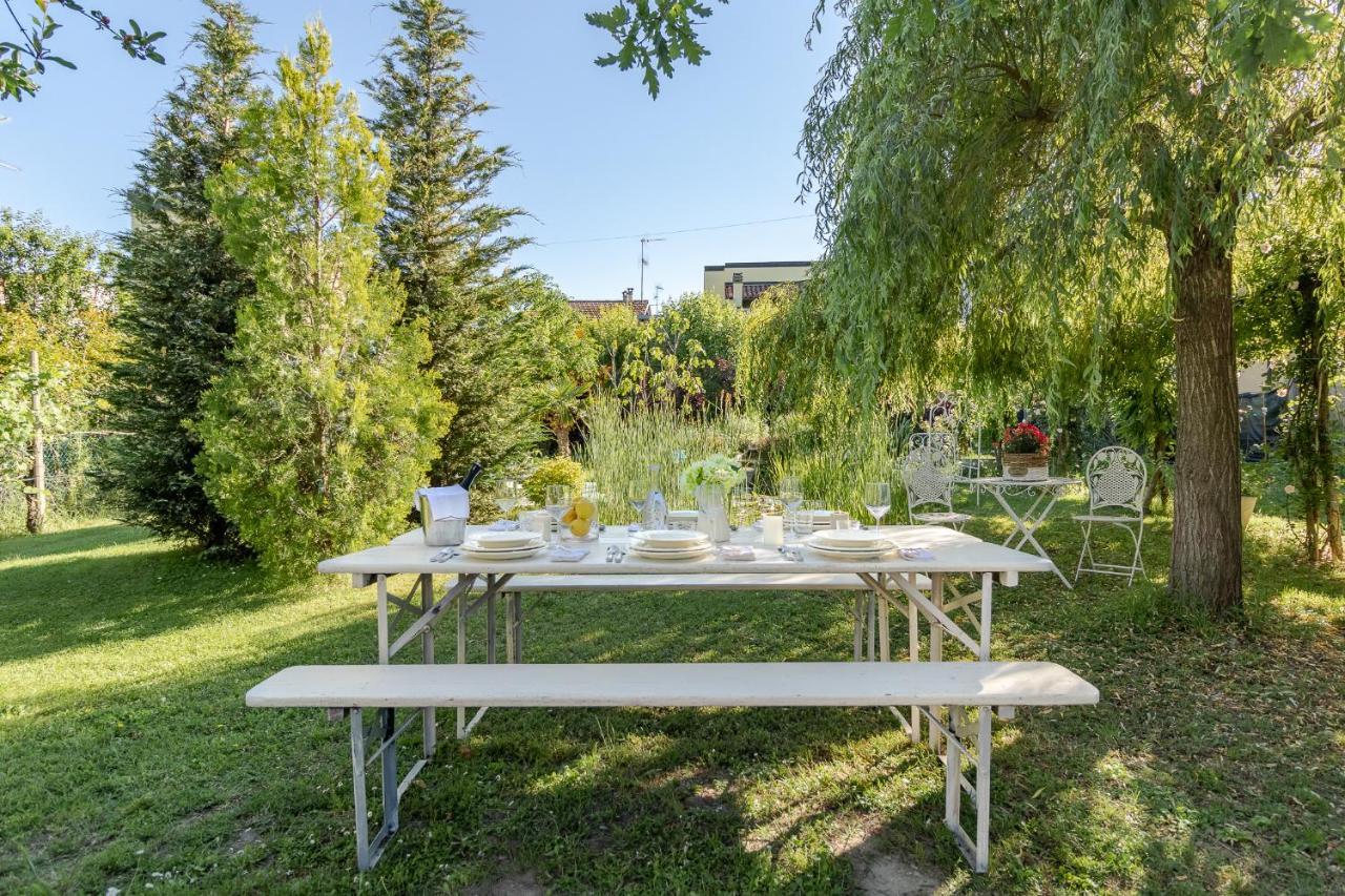 Garden Loft Bed & Breakfast Baricella Bagian luar foto