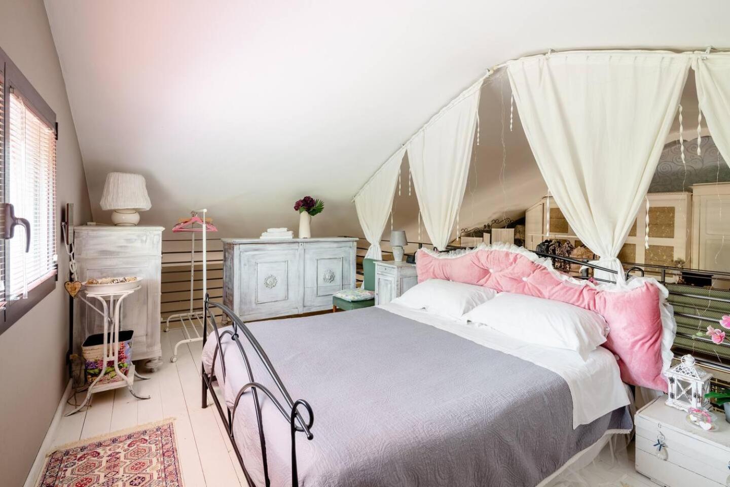 Garden Loft Bed & Breakfast Baricella Bagian luar foto