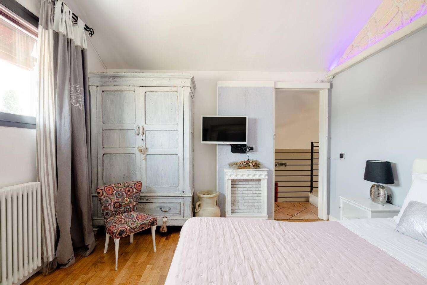 Garden Loft Bed & Breakfast Baricella Bagian luar foto